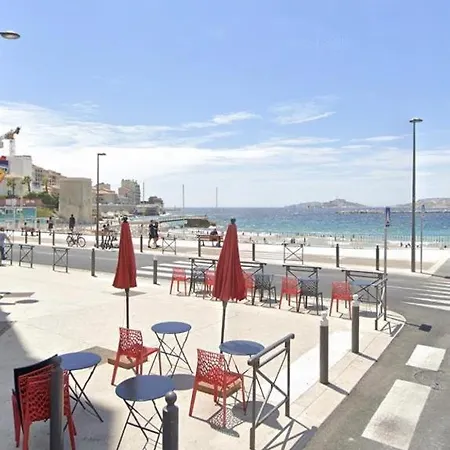Equipe Au Bord De La Des Catalans Apartment Marseille